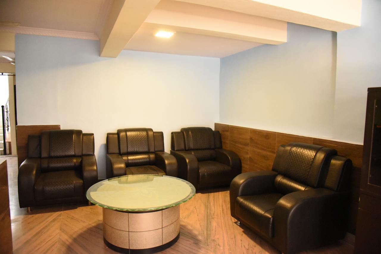 The Sky Inn Navi Mumbai Luaran gambar